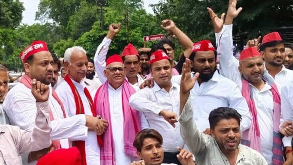 कानूनी प्रक्रिया अपनाने की मांग