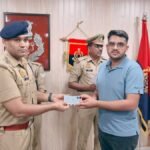 amroha police recovers 192 lost mobile phones