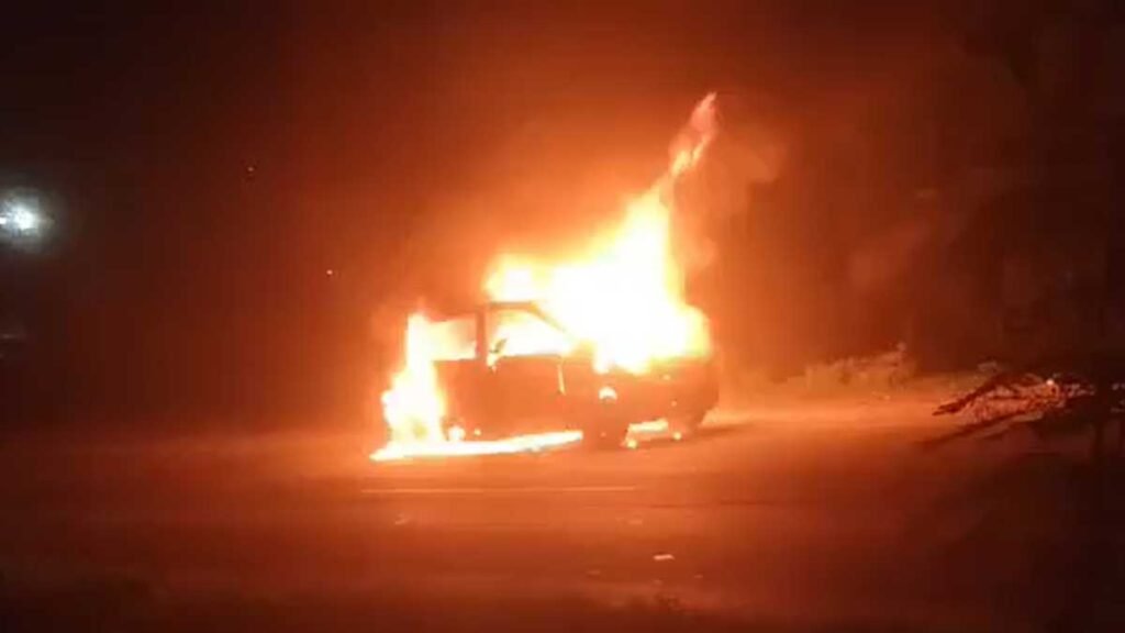Lucknow Car Fire