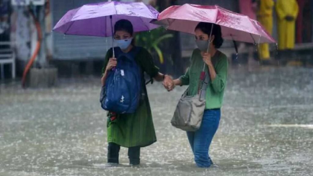 भारी बारिश से बढ़ सकती हैं मुश्किलें