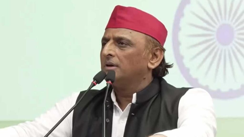 लाल किला झूठ बोलने की जगह नहीं… अखिलेश यादव का बयान, PM Modi पर साधा निशाना!