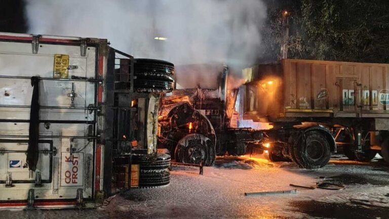 dhampur container fire two dead bijnor accident news