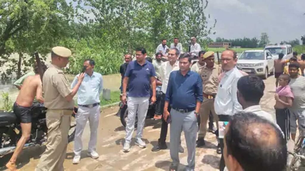 एसडीएम ने बाढ़ प्रभावित क्षेत्रों का किया निरीक्षण