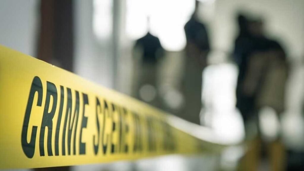 बेटी को प्रेमी संग देख भड़के पिता-चाचा, कुशीनगर में लोहे की रॉड से पीटकर युवक की हत्या
