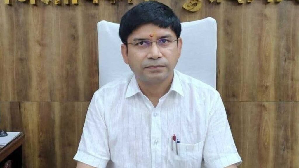 कांवड़ यात्रा को लेकर बड़ा फैसला: मुरादाबाद में 22 और 24 अगस्त को बंद रहेंगे स्कूल