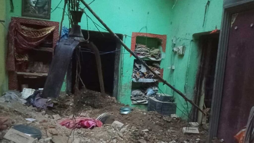 रोने वाला भी कोई नहीं बचा… प्रतापगढ़ में ढह गया 100 साल पुराना घर, एक ही परिवार के 6 लोगों की मौत