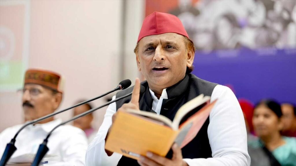 अखिलेश यादव ने पहले दी थी जानकारी
