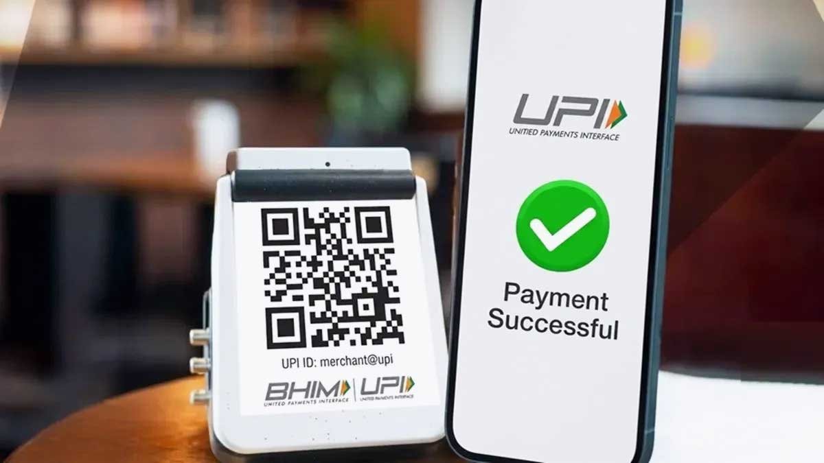 agra traders protest upi payment mdr charge above 2000
