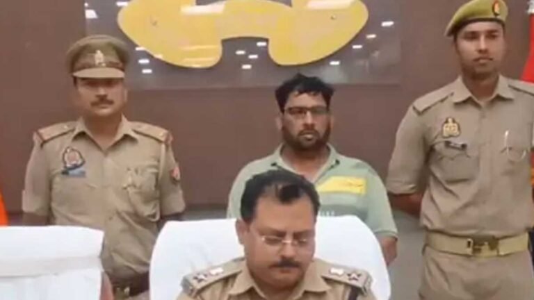 bijnor gas connection jewellery fraud accused arrested