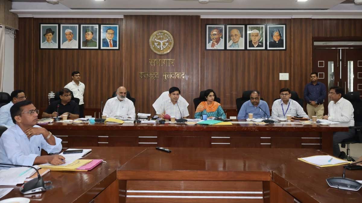 moradabad health review dm notice janani suraksha yojana