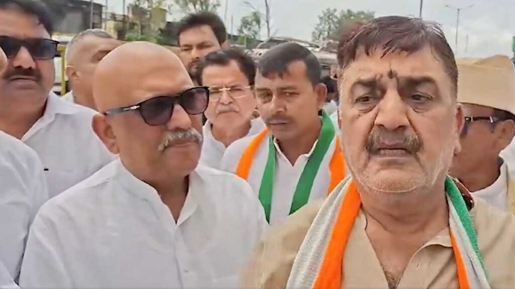सरकार की मंशा ठीक नहीं… मुरादाबाद में 50 साल पुरानी मस्जिद पर नोटिस के बाद अजय राय का बड़ा बयान