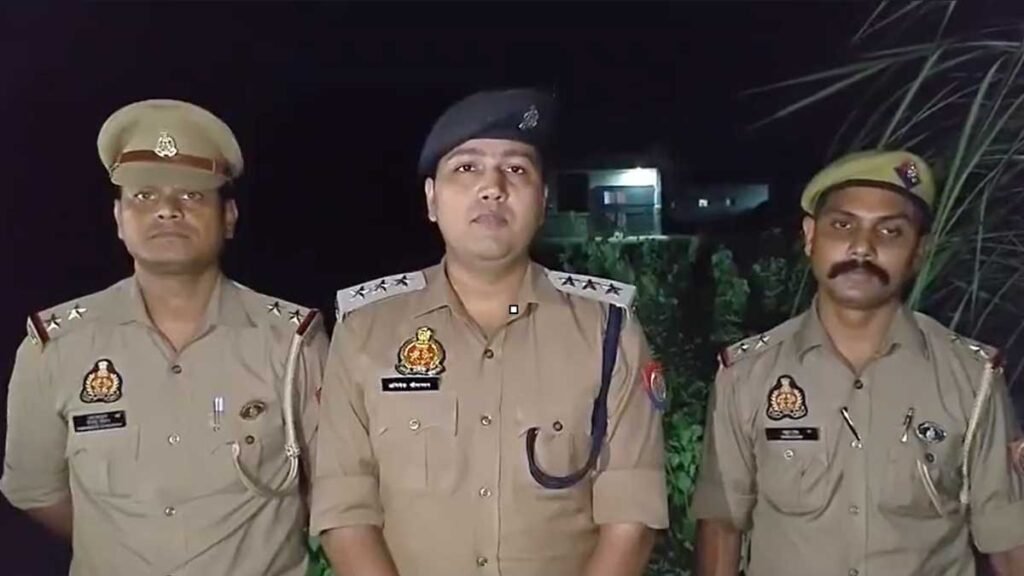 पुलिस को देखते ही तान दी पिस्टल, फिर जो हुआ… रामपुर में एनकाउंटर के बाद दबोचा गया शातिर अपराधी!