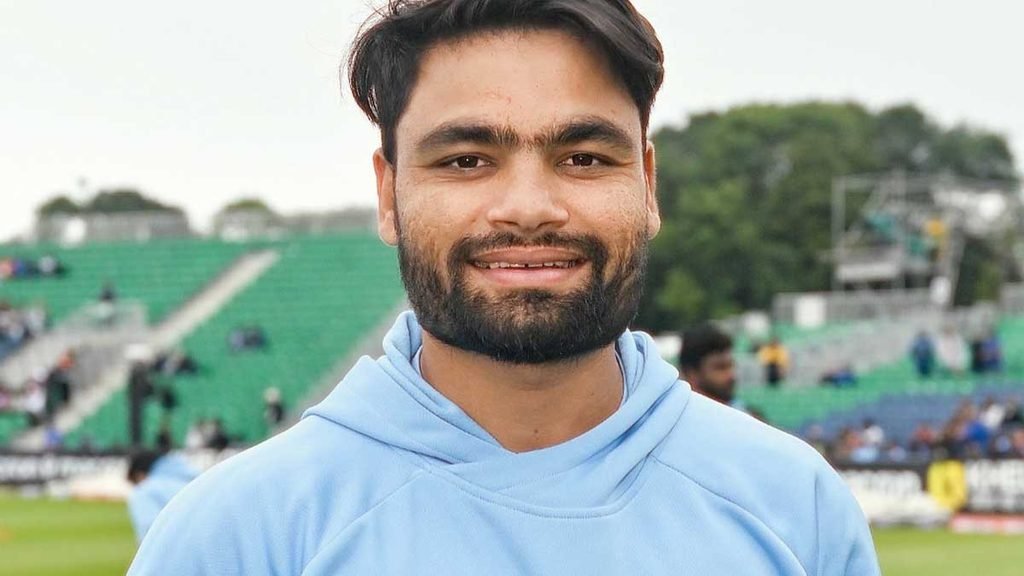 रिंकू सिंह के क्रिकेट करियर पर भी नजर