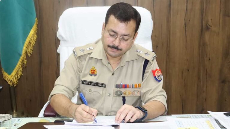 sambhal police transfer 29 sub inspectors ganesh chauth mela security