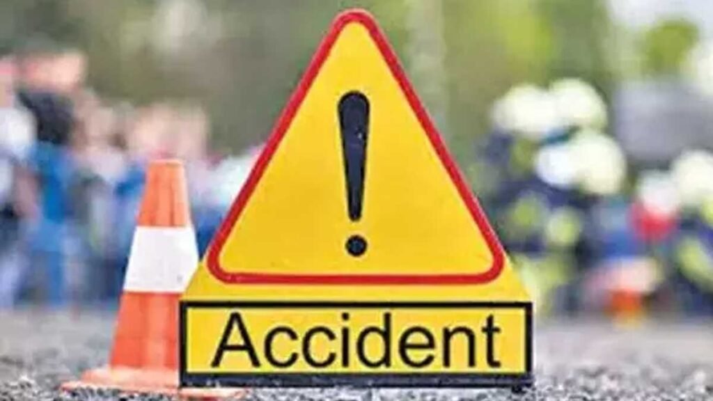 संभल में अज्ञात वाहन की टक्कर से युवक की मौत, 2 घंटे बाद अस्पताल में दम तोड़ा!