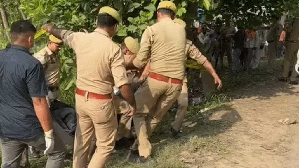 मौके पर पहुंची पुलिस
