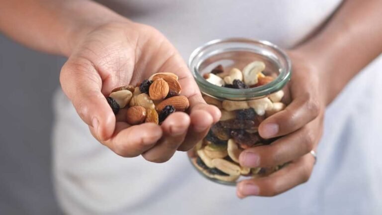 identify adulterated dry fruits